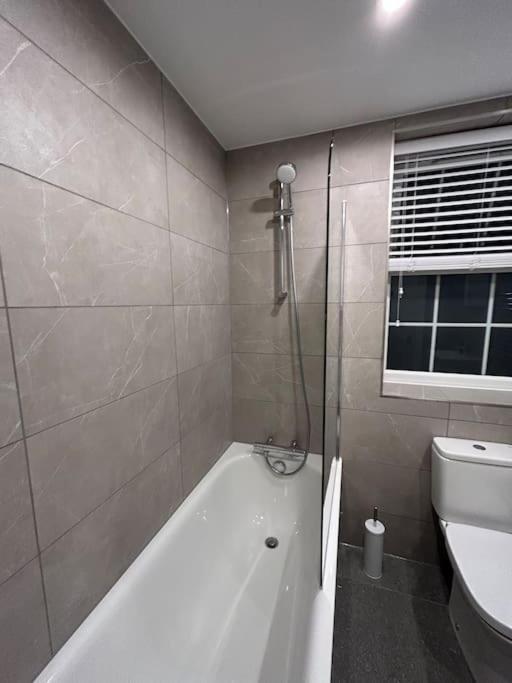 1 Bed High Quality Modern Flat Apartment Edgware Luaran gambar